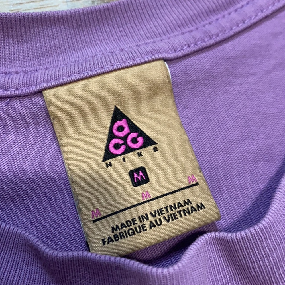 Nike ACG Short Sleeve - Picture 5 of 5